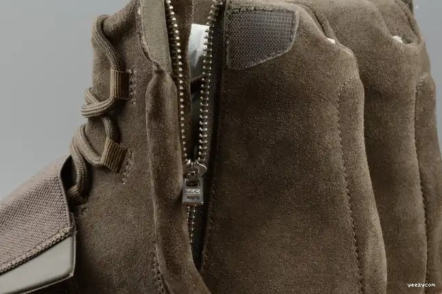 Brown 750 Yeezy adidas Light Boost BY2456 0619